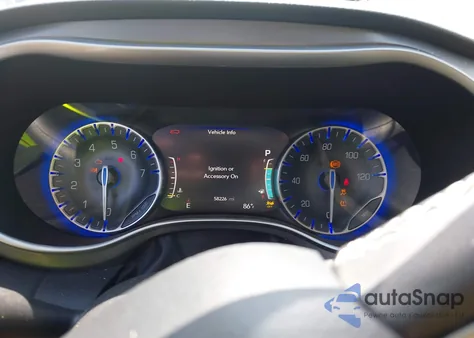 2023 Chrysler Pacifica Touring L z USA, uszkodzony, nr VIN 2C4RC1BG9PR605777